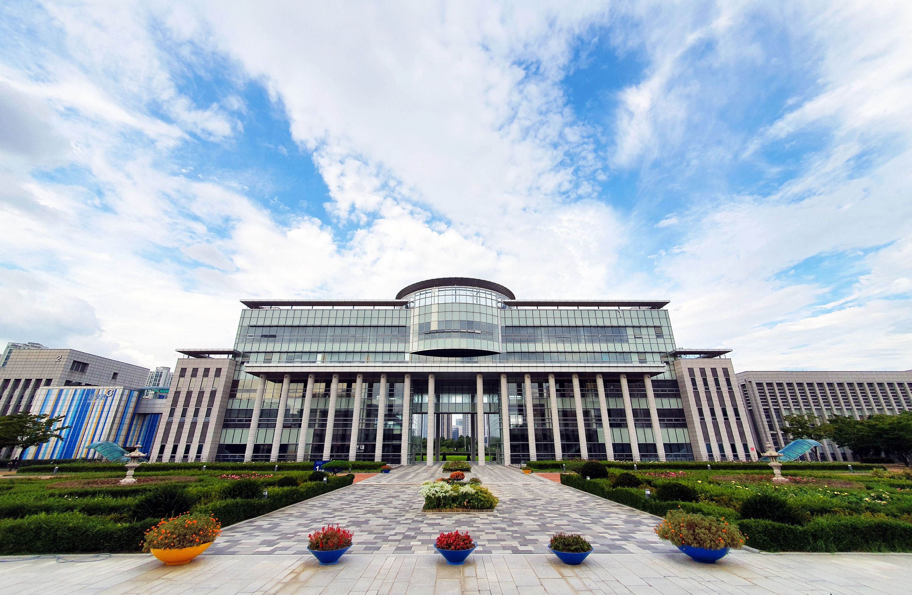 បរិវេណ Incheon National University